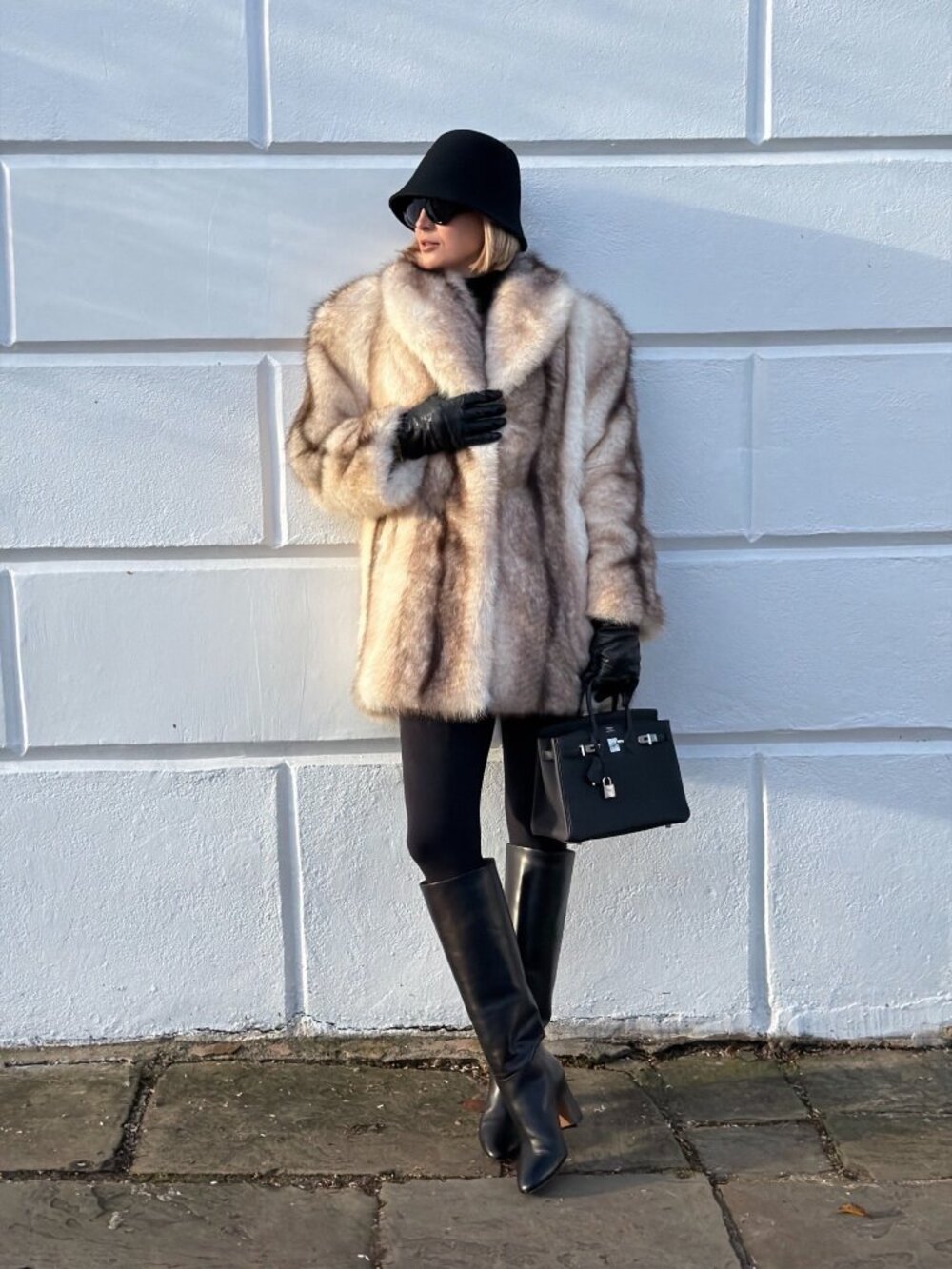 Italian Classic Wool Cloche Hat